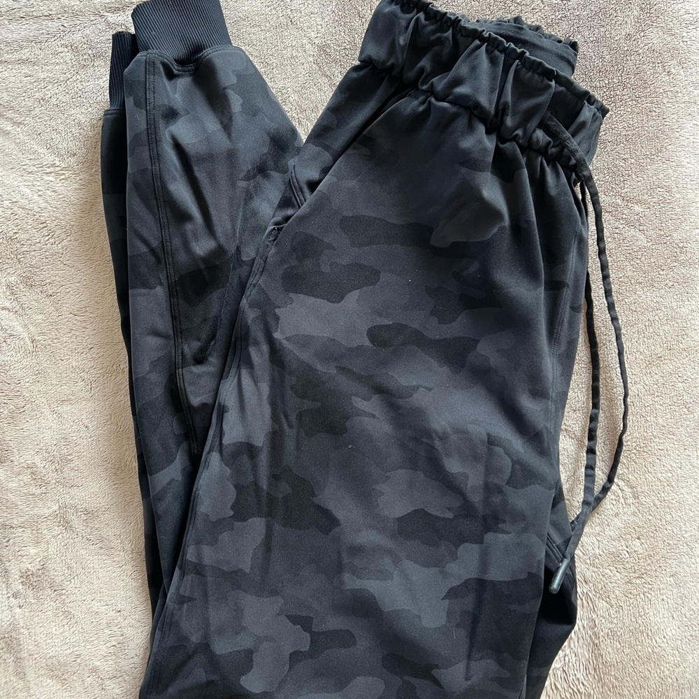 Lululemon Athletica Black Sweatpants Joggers
